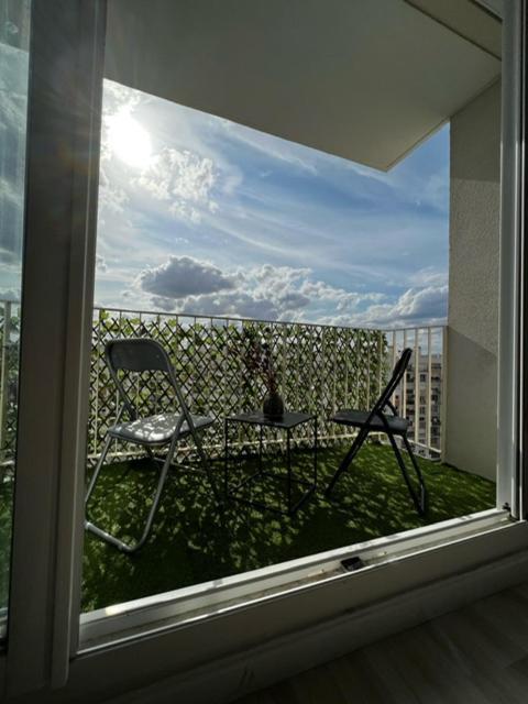Evasion Familiale & Appartement Convivial Et Chaleureux Épinay-sur-Seine Esterno foto